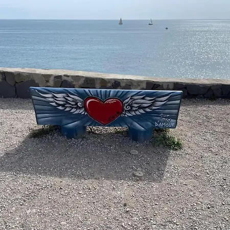 Eclats D'azur, Duplex De Charme, 200 M Lejlighed